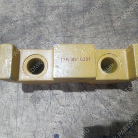 Крышка KOMATSU D155A-5 17А-30-16331