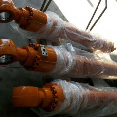 Гидроцилиндр ковша HITACHI ZX330-5G 9255452 9255452 Гидроцилиндр ковша HITACHI ZX330-5G 9255452 9255452